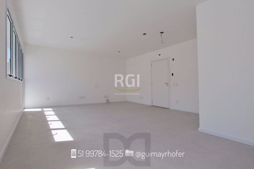 Conjunto/Sala para Venda - 47m², 0 dormitórios, 1 vaga - Menino Deus — foto 4