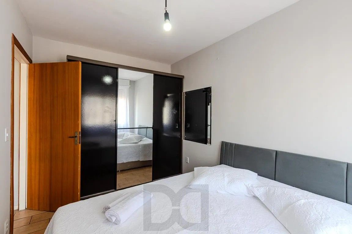 Apartamento Mobiliado, 02 dormitórios, 01 vaga — foto 9