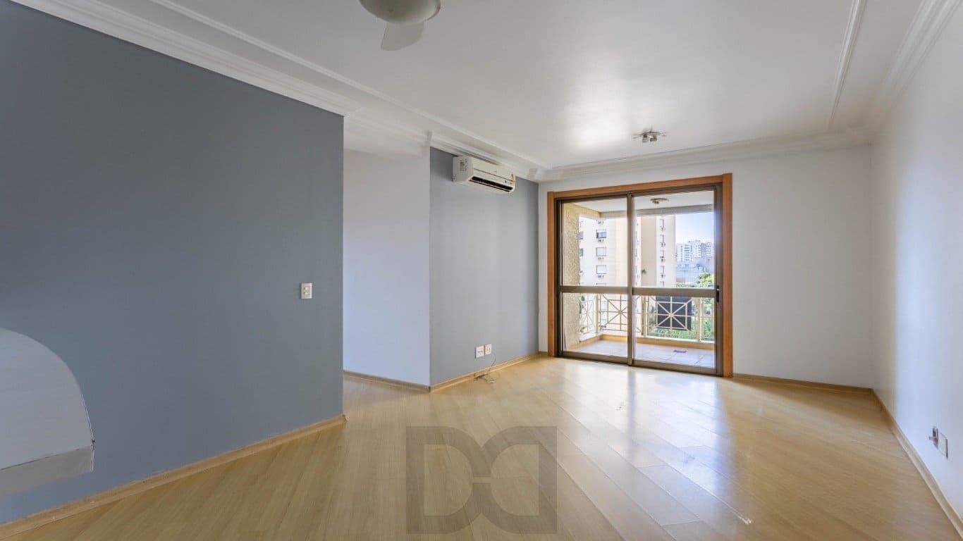 Apartamento de 2 dormitorios à venda em Passo da Areia, Porto Alegre. — foto 2