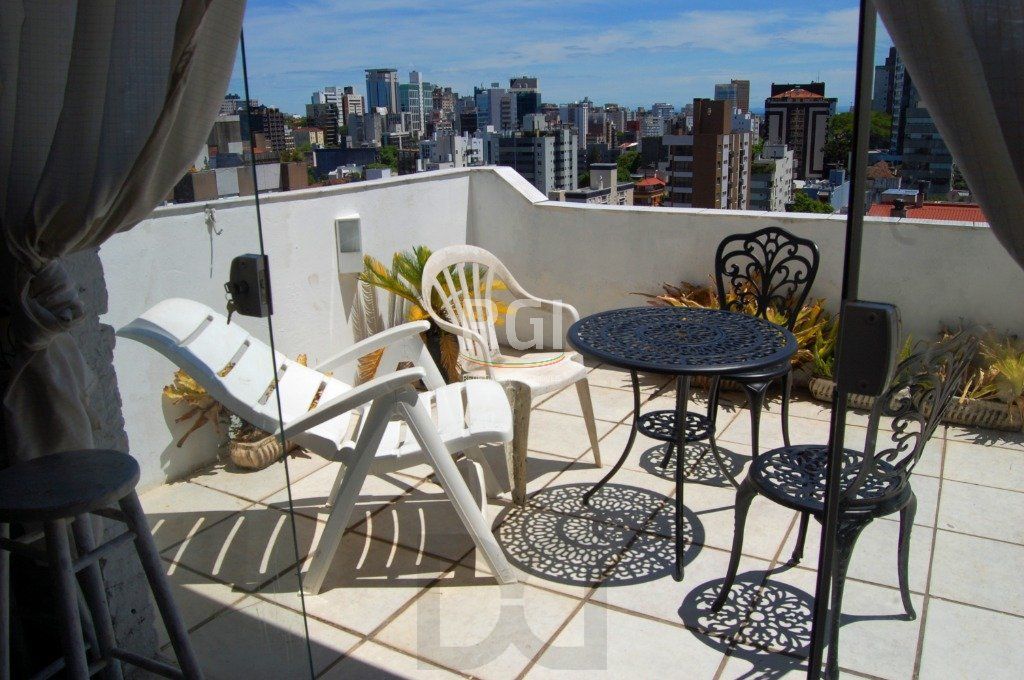 Cobertura com 2 dormitórios, á venda no bairro Rio Branco — foto 1