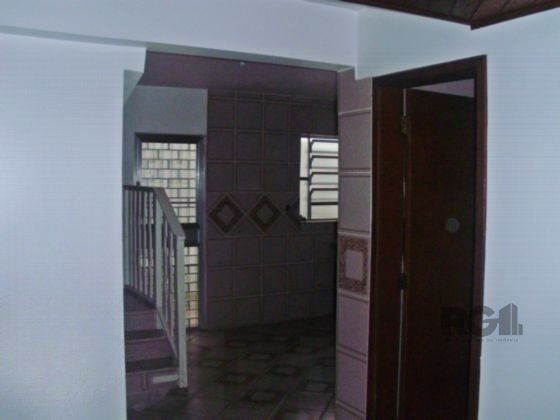 Casa para Venda - 218m², 5 dormitórios, sendo 1 suites, 2 vagas - Vila Nova — foto 5