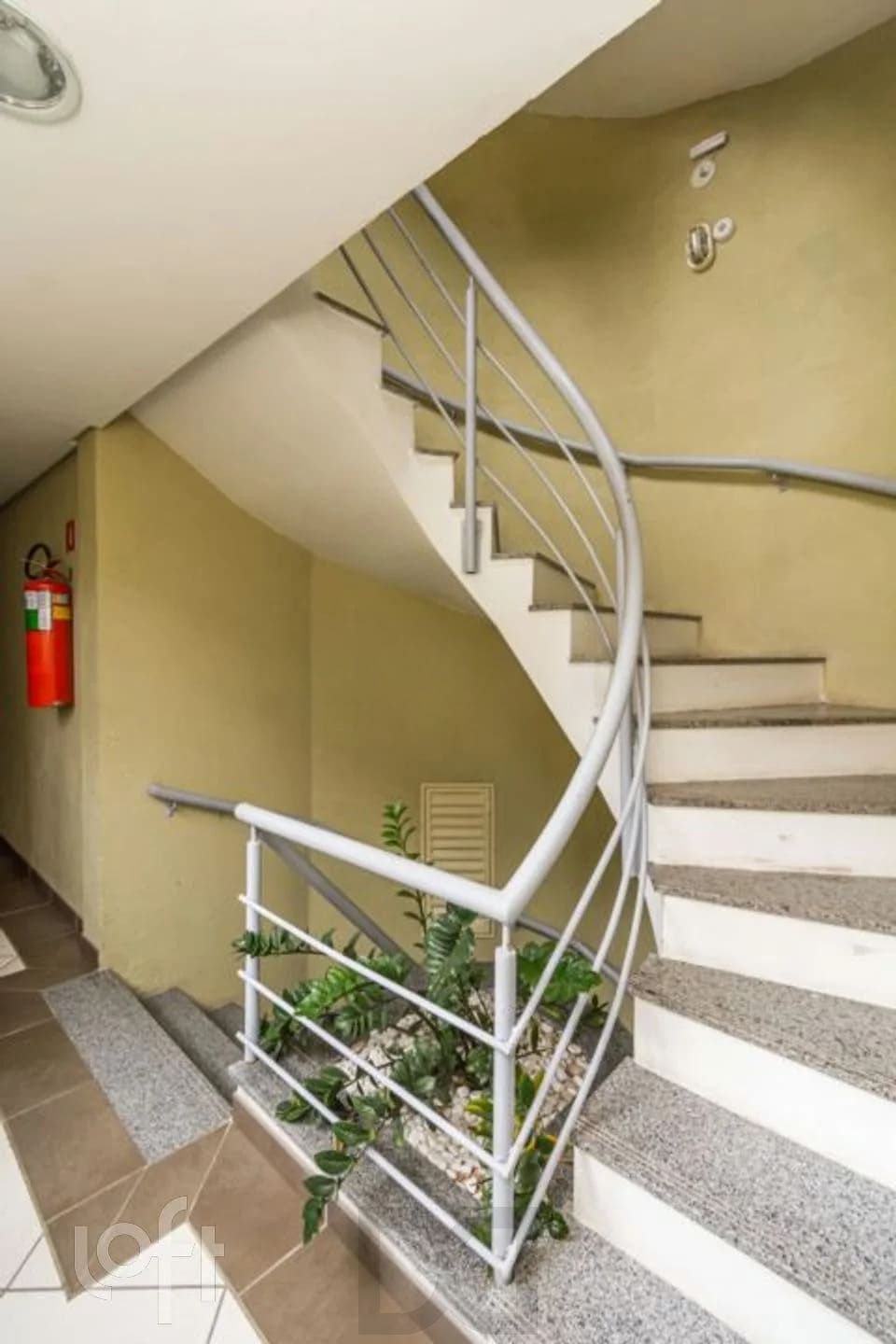 Apartamento de 2 dormitorios à venda em Menino Deus, Porto Alegre. — foto 4