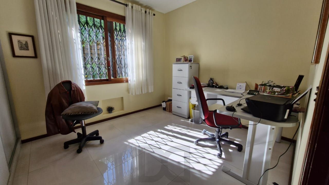 Casa de Cinema na Glória, com 500m² de área privada, 3 dormitórios, piscina, horta, lareira, elevador, gradeada 4 garagens — foto 13