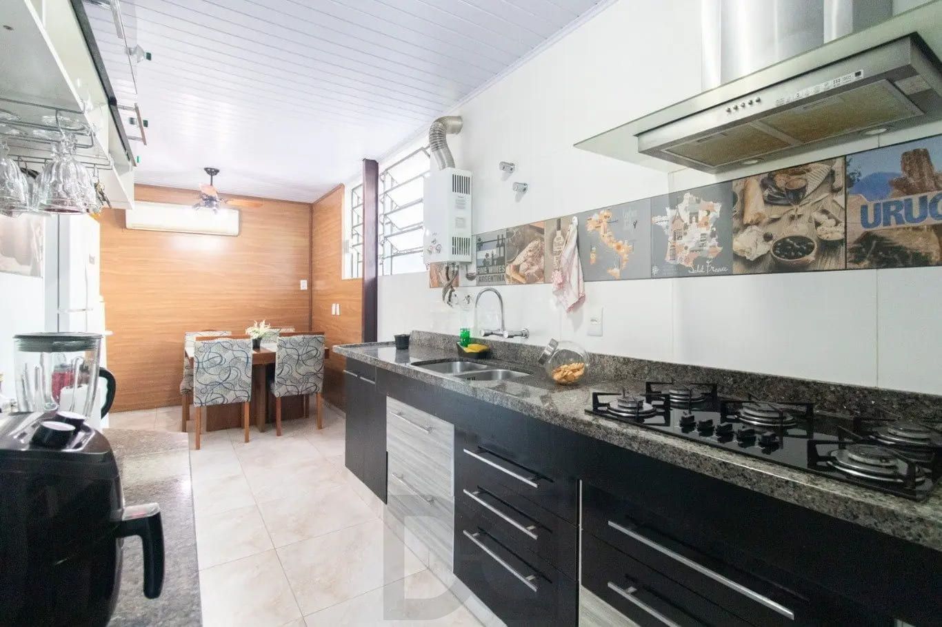 Casa com 4 dormitórios e 175m² à venda no Bairro Santa Tereza — foto 6