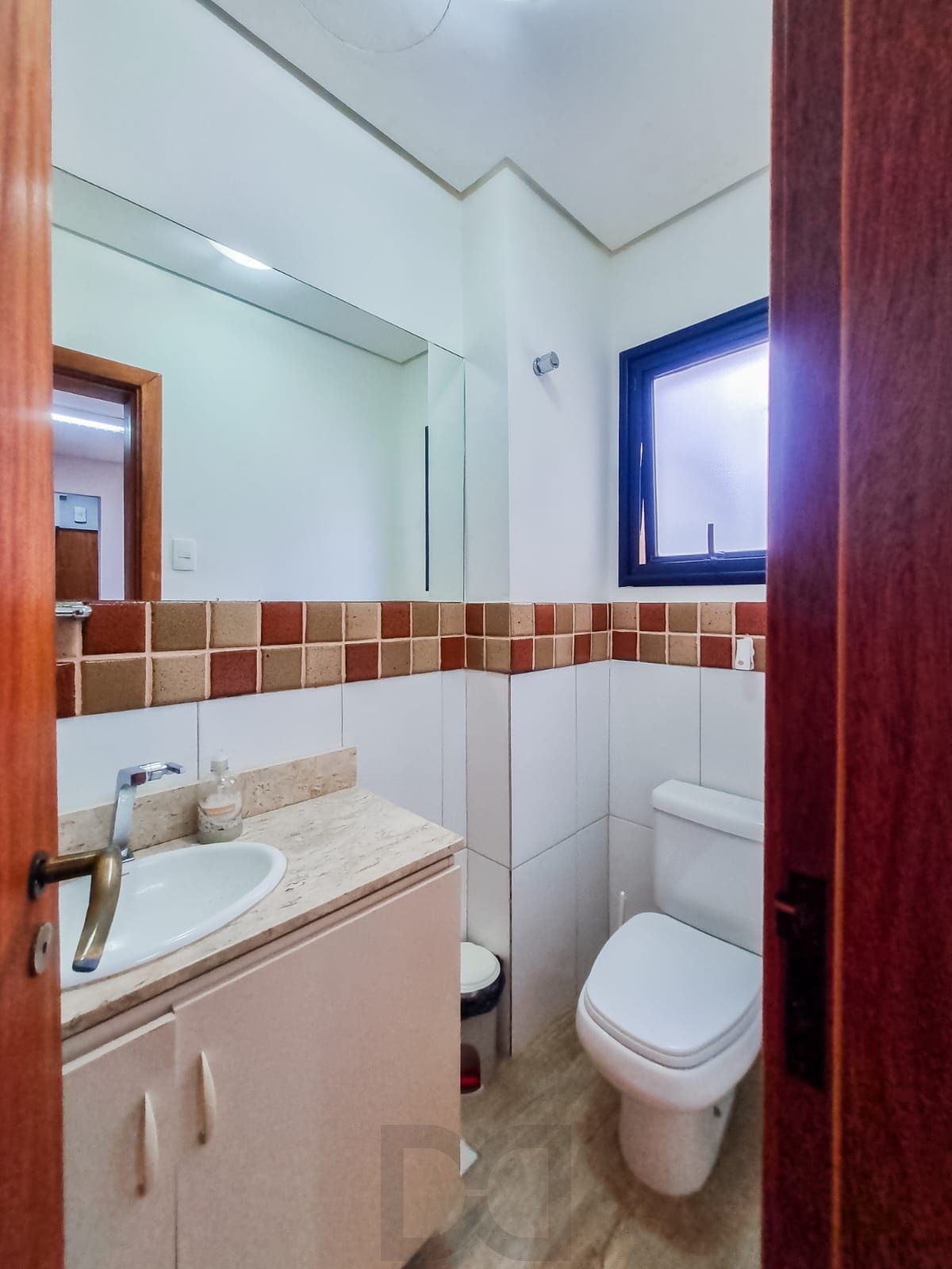SALA COM VAGA A 200 M DO SHOPPING PRAIA DE BELAS — foto 14