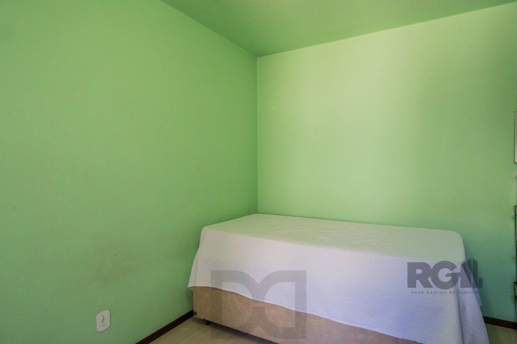 Casa com 4 dormitórios no bairro Gloria — foto 21