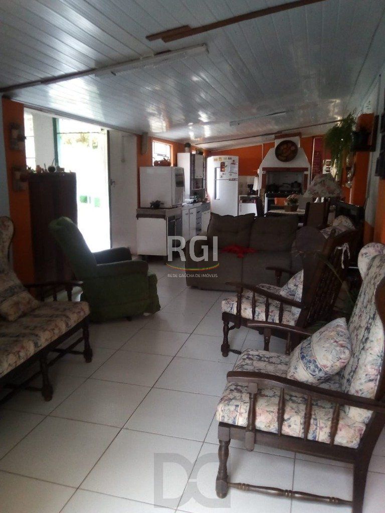Casa para Venda - 300m², 2 dormitórios, 3 vagas - Teresópolis — foto 4