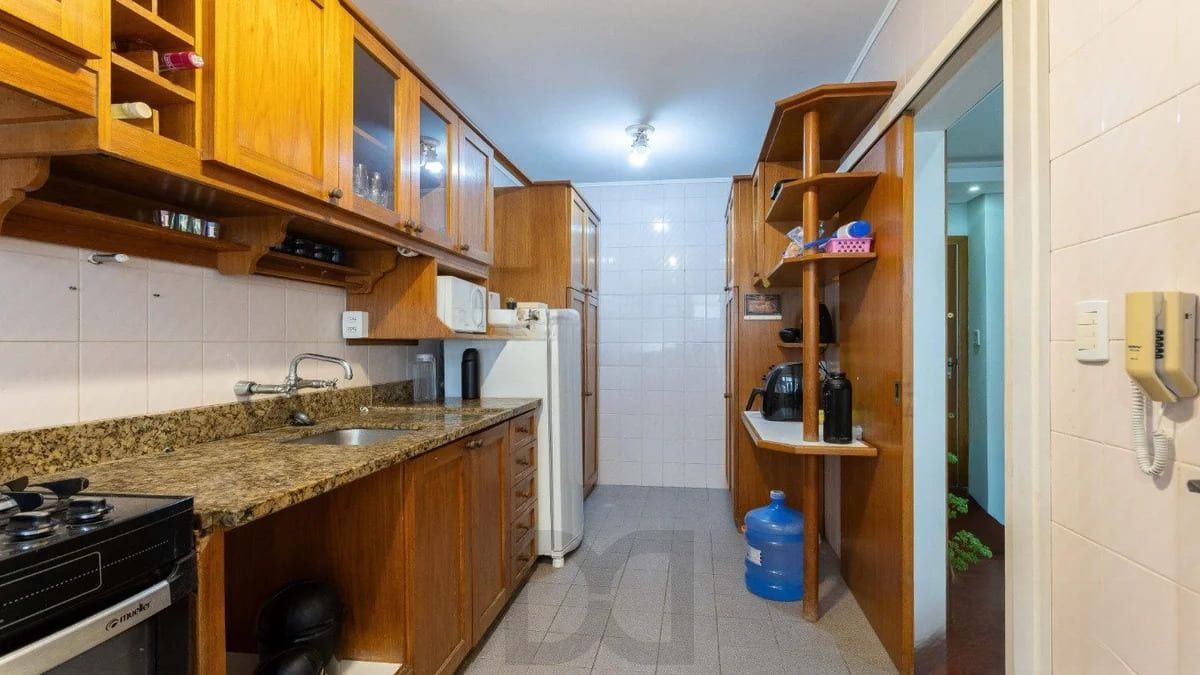 Apartamento de 2 dormitorios à venda em Jardim Botânico, Porto Alegre. — foto 8