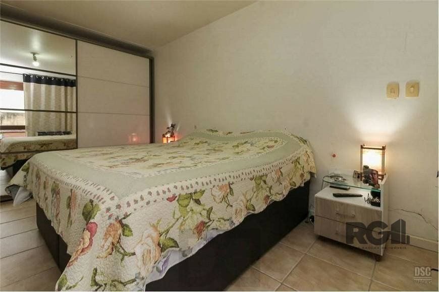 Casa de 285m² - 4 dormitórios, 4 vagas no bairro Bom Jesus — foto 12