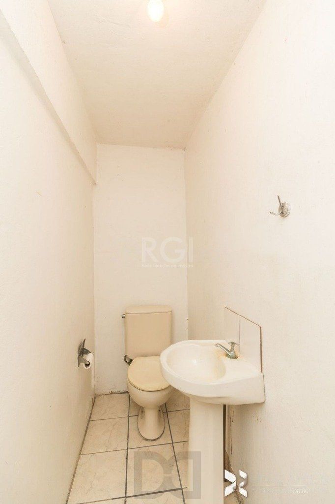 Casa 4 Dormitório(s) Bairro Medianeira — foto 45