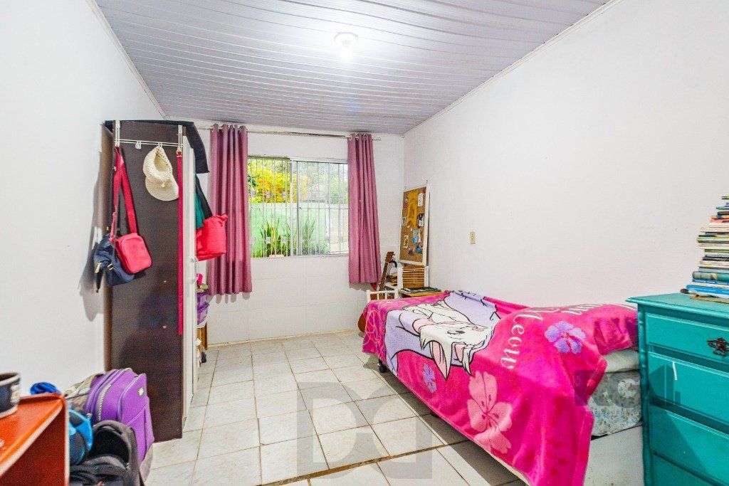 Casa de 4 Dormitório(s) Bairro Nonoai - Porto Alegre — foto 15