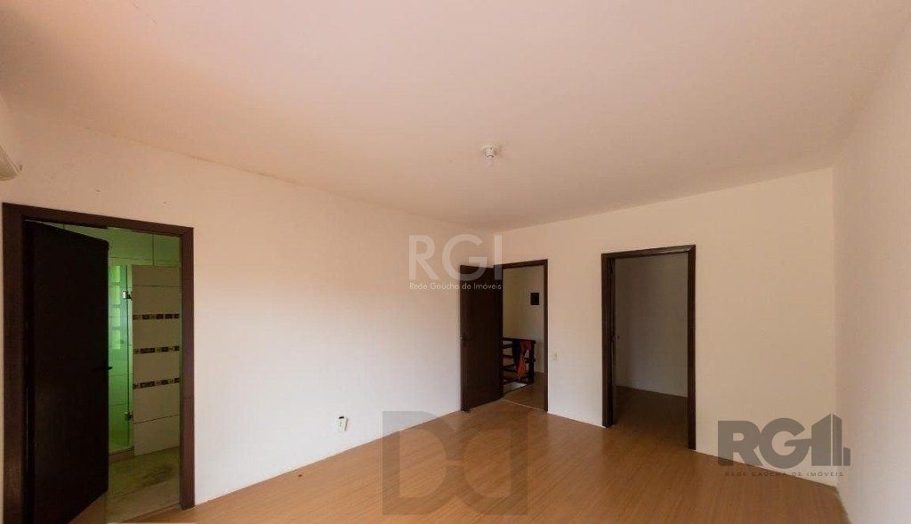 Casa para Venda - 450m², 4 dormitórios, sendo 3 suites, 5 vagas - Nonoai — foto 14