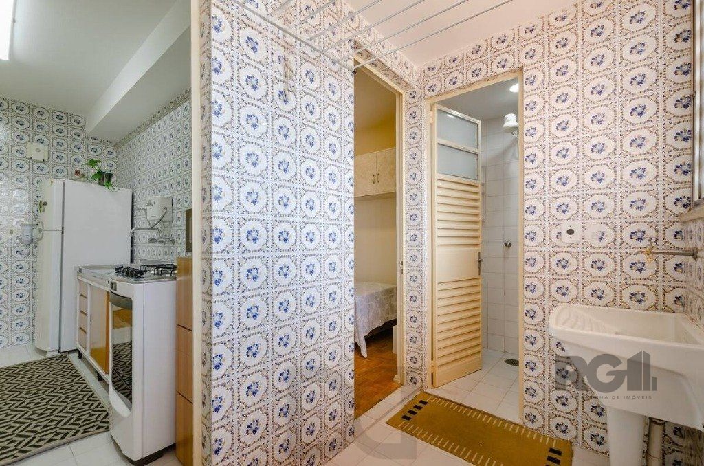 Apartamento de 2 dormitórios no bairro Menino Deus — foto 20