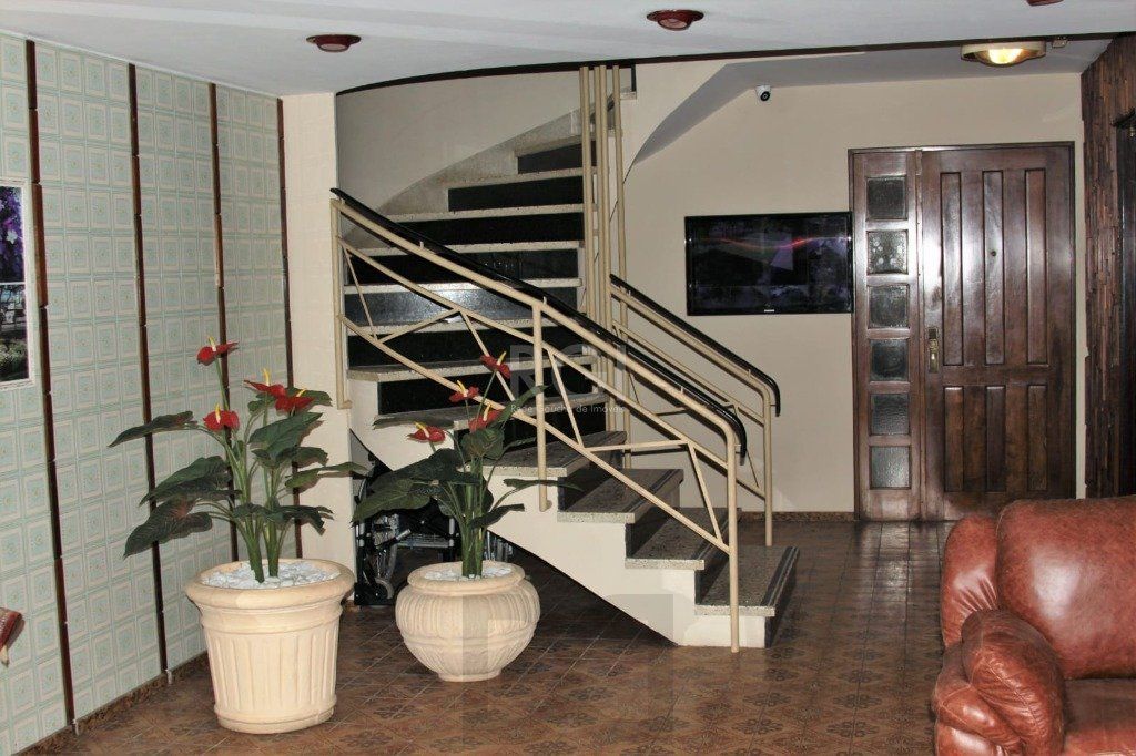 Apartamento com 03 dormitórios, churrasqueira e vaga de garagem no Menino Deus — foto 29