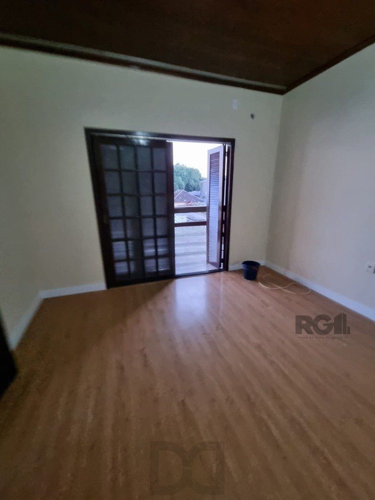 Casa com 3 dormitórios no bairro Sarandi — foto 12
