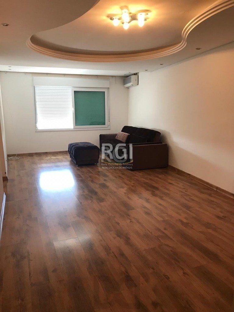 Casa para Venda - 319.25m², 6 dormitórios, sendo 4 suites, 3 vagas - Jardim Floresta — foto 7