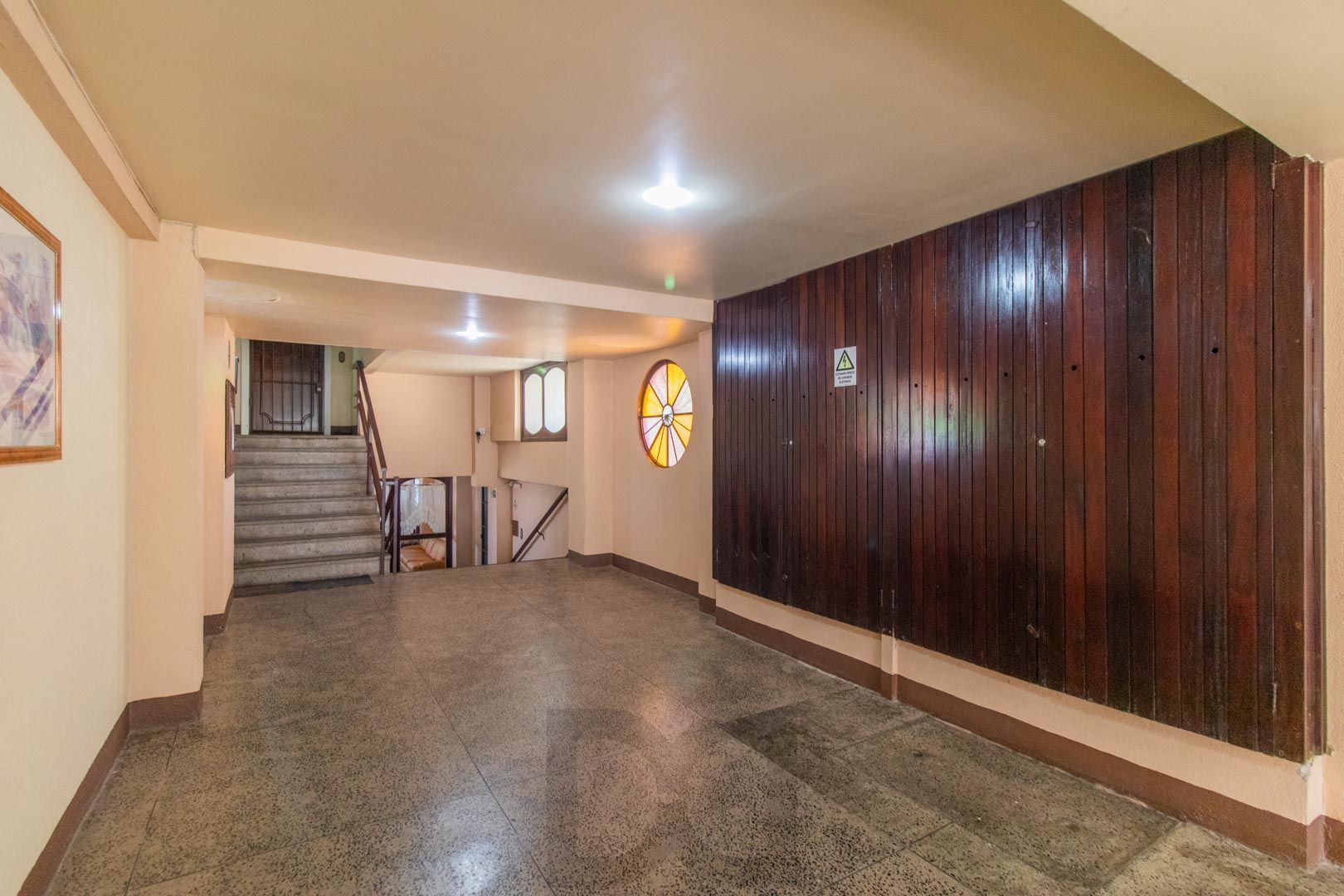 Apartamento de 2 dormitórios á venda no Bairro Teresópolis - Porto Alegre. — foto 21