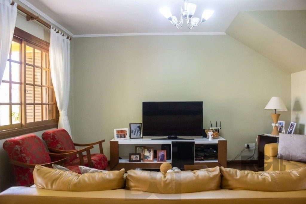 Casa 298m² - 4 dormitórios, 3 vagas na Zona Norte — foto 2
