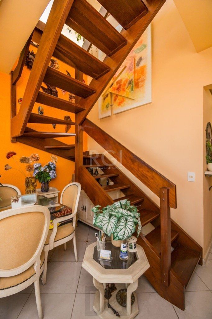 Cobertura para Venda - 199m², 3 dormitórios, sendo 1 suites, 2 vagas - Azenha — foto 4