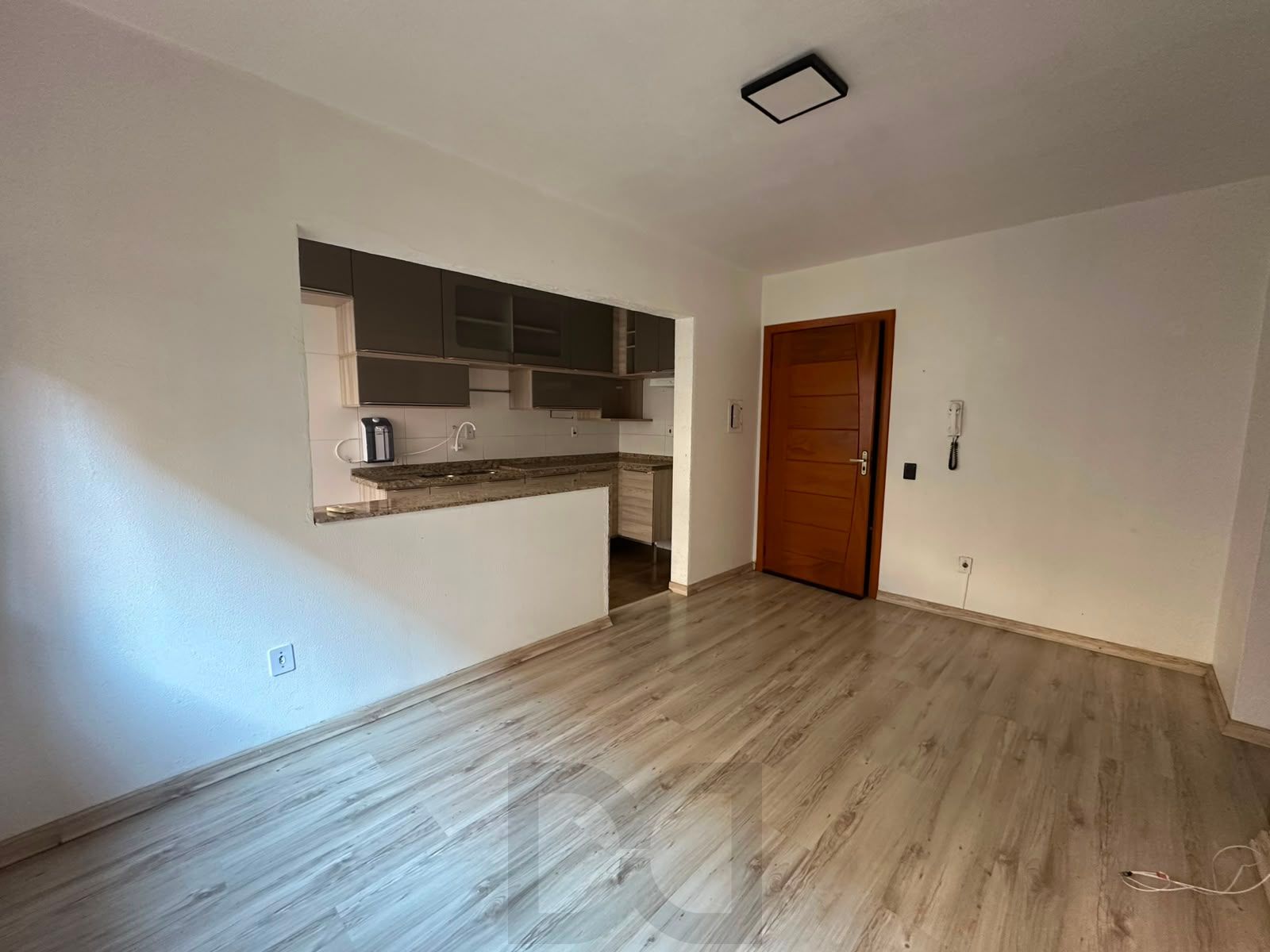 Apartamento 1 dormitório no bairro Jardim do Salso em Porto Alegre para Alugar e Venda — foto 3