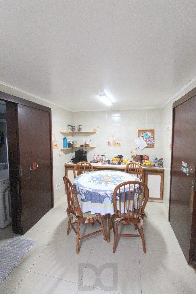 Casa para Venda - 100m², 3 dormitórios, 3 vagas - Nonoai — foto 12