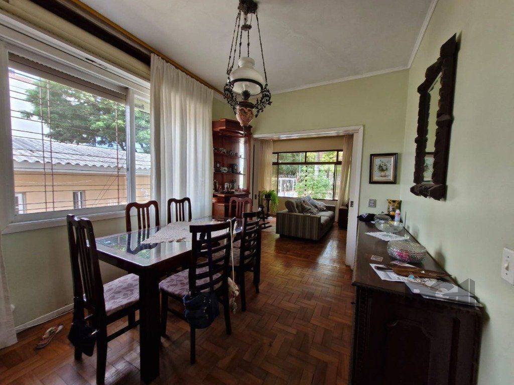 Casa 4 Dormitórios Bairro Teresópolis — foto 9