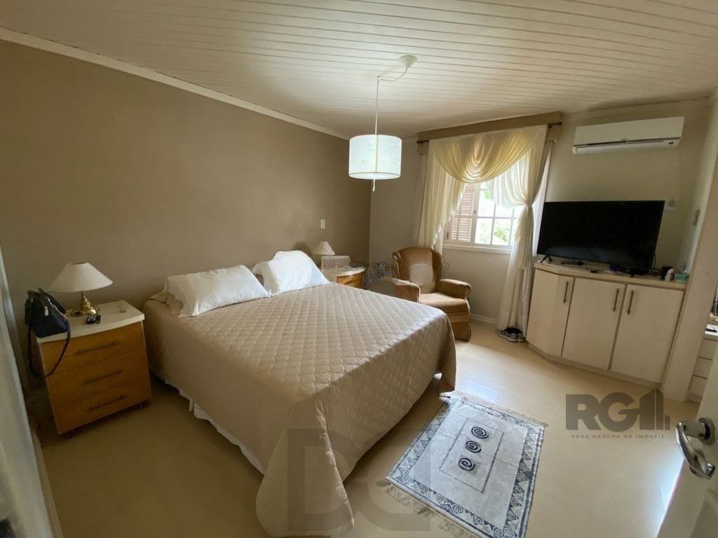 Casa de 5 dormitórios, bairro Jardim Floresta — foto 17