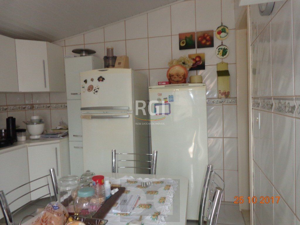 Casa para Venda - 380m², 2 dormitórios, sendo 1 suites, 1 vaga - Nonoai — foto 4