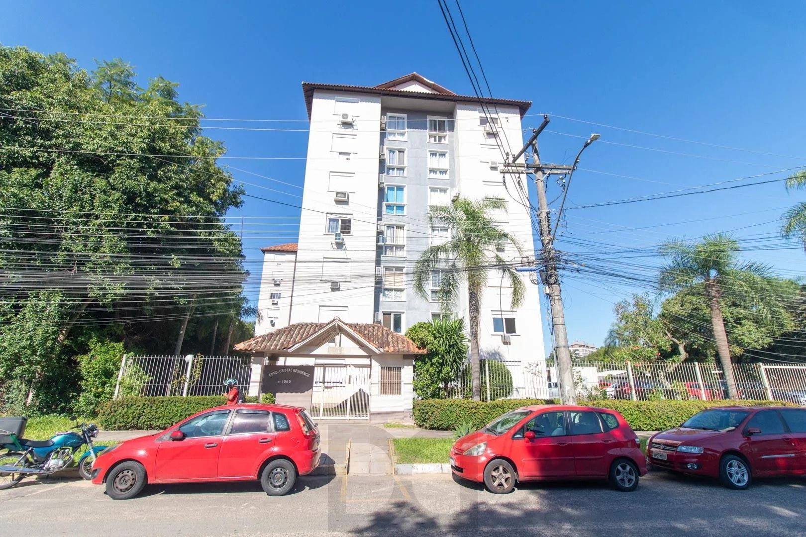 Apartamento de 2 dormitórios com 1 vaga de garagem. Prédio com elevador. Bairro Cristal — foto 29