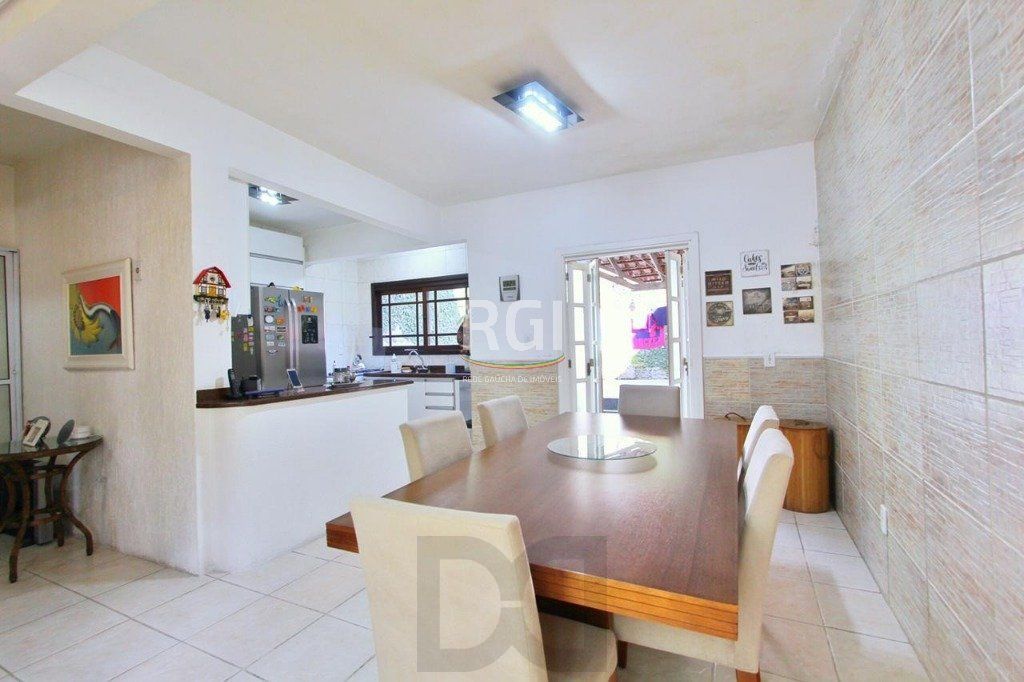 Casa para Venda - 260m², 5 dormitórios, sendo 2 suites, 4 vagas - Teresópolis — foto 24
