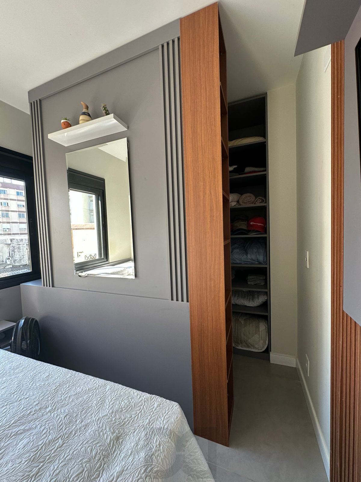 Apartamento Mobiliado e Reformado com Closet, Churrasqueira e Infraestrutura Completa no Centro de Porto Alegre — foto 14