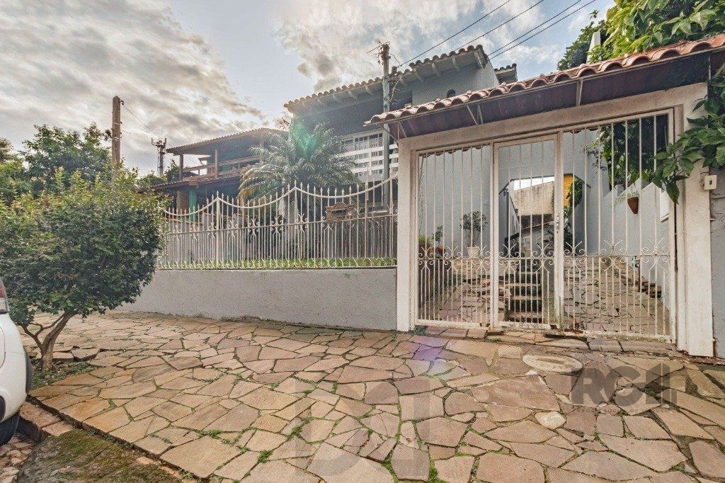 Casa de 3 dormitórios, no bairro Espírito Santo — foto 25