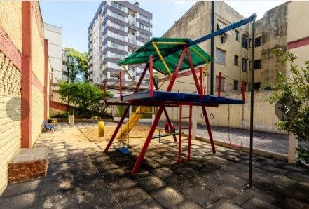 Apartamento de 3 dormitórios com vaga de garagem coberta e escriturada no bairro Partenon. — foto 20