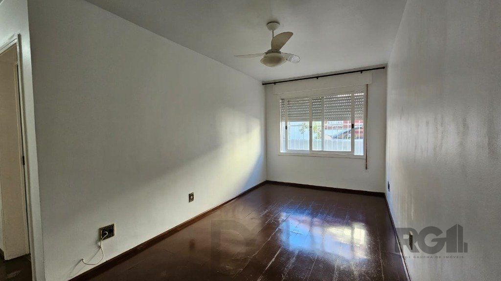 Apartamento 1 dormitório com ótima orientação solar no Bairro Nonoai. — foto 1