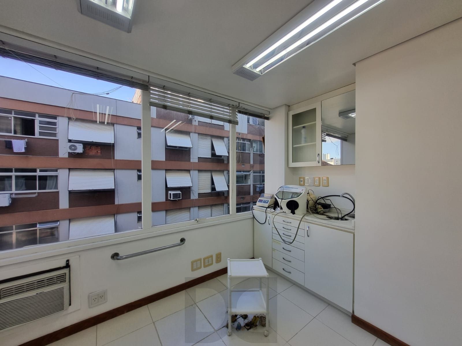 gabintete equipado