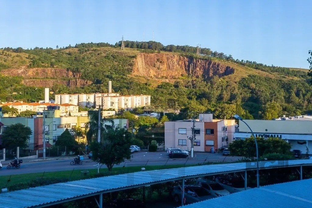 Apartamento com 3 dormitórios no bairro Jardim Carvalho — foto 24