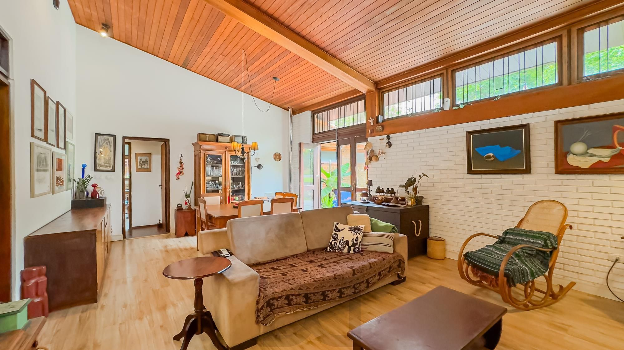 Casa com 3 quartos e 313m² à venda em Chácara das Pedras, Porto Alegre. Rua Joao Paetzel, Chácara Das Pedras, Porto Alegre — foto 43