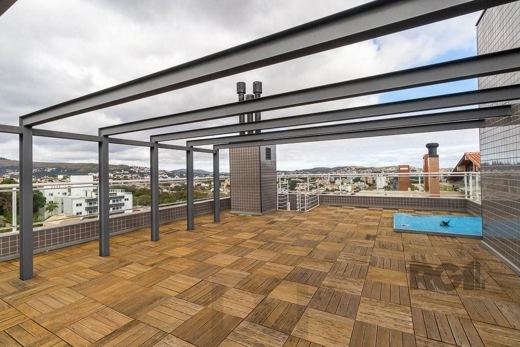 Excelente cobertura de 238m² com 3 dormitórios e 2 vagas. — foto 13