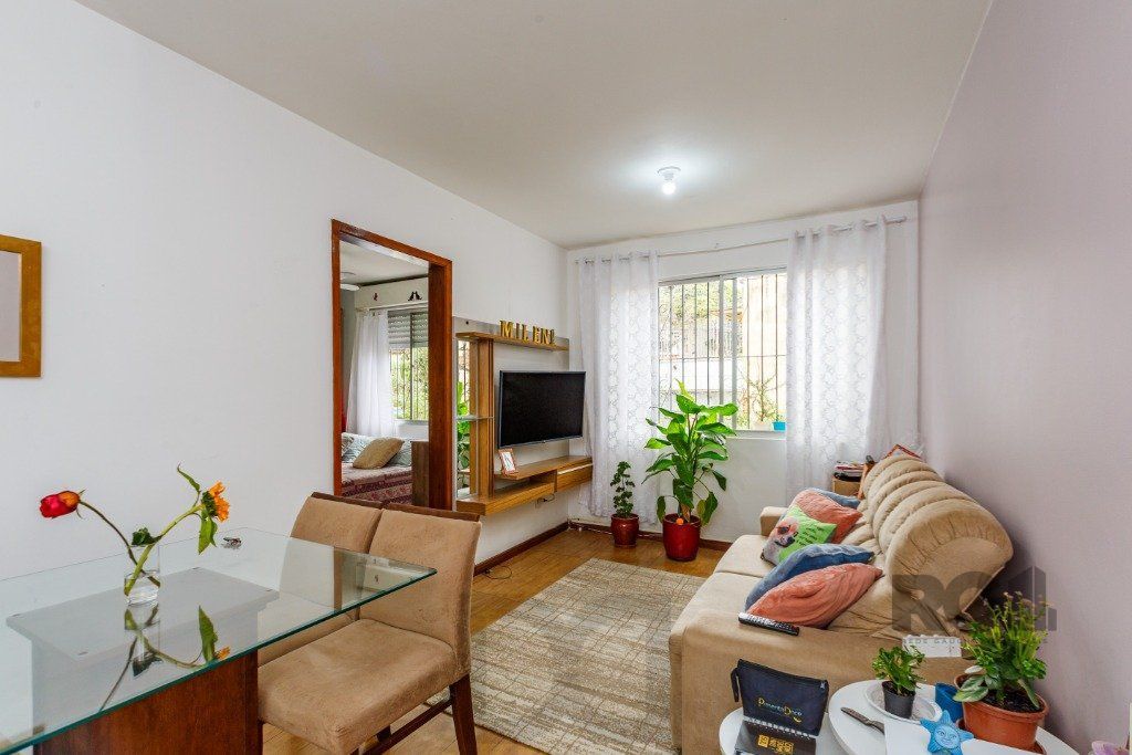 Apartamento 42m² - 1 dormitório e 1 vaga de garagem no bairro Medianeira — foto 1