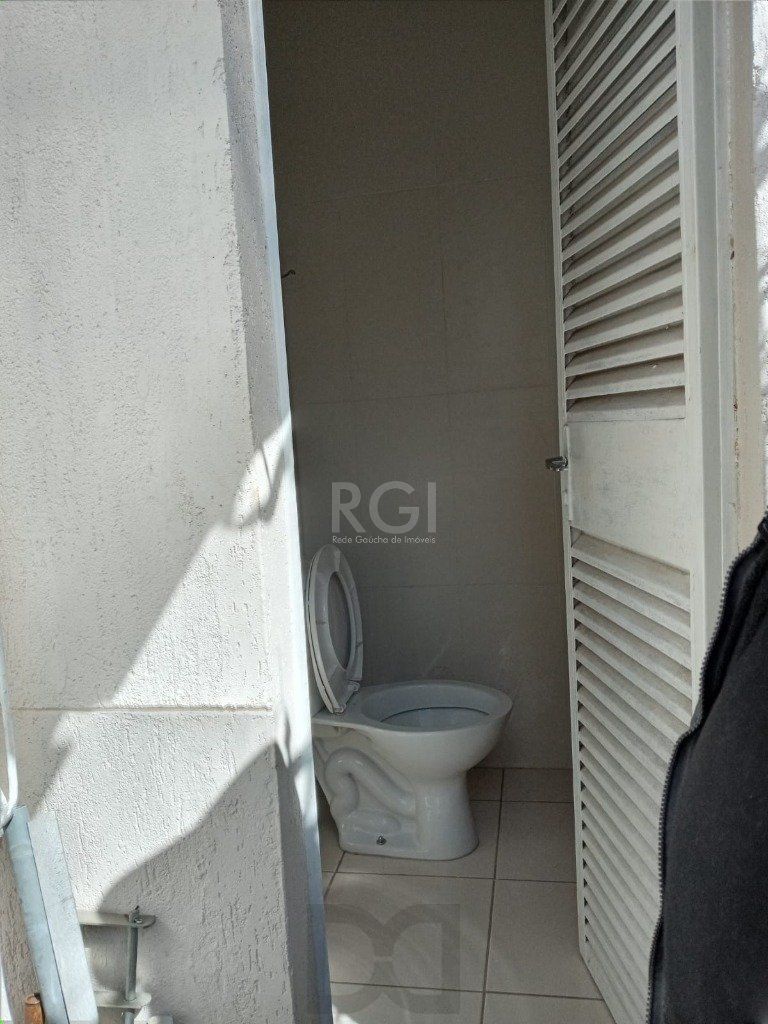 Casa para Venda - 384m², 3 dormitórios, sendo 1 suites, 3 vagas - Teresópolis — foto 19