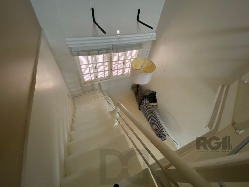 Casa de 5 dormitórios, bairro Jardim Floresta — foto 15