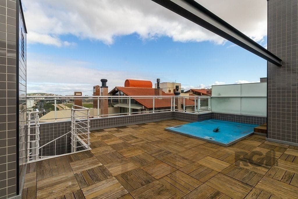 Excelente cobertura de 238m² com 3 dormitórios e 2 vagas. — foto 12