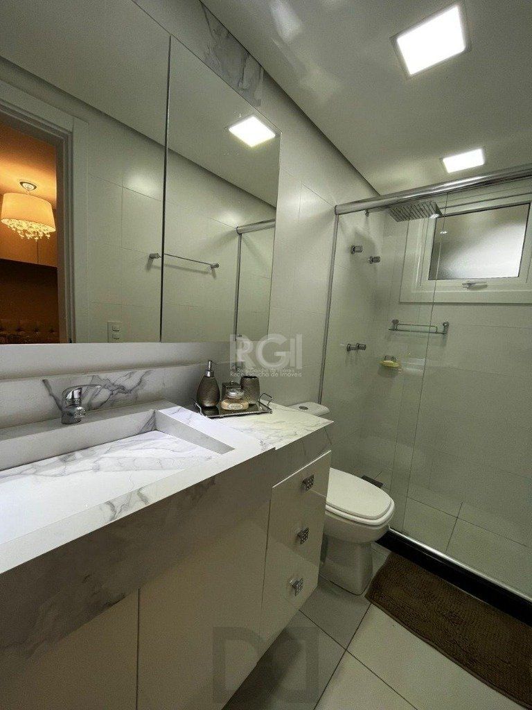 EXCELENTE APARTAMENTO COM 2 DORMITÓRIOS, 2 SUÍTES, 2 VAGAS DE GARAGEM. — foto 15