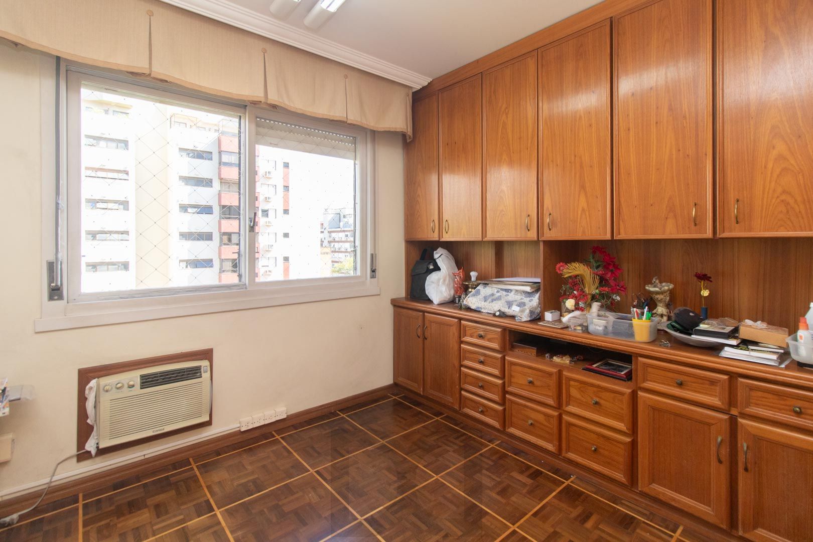 Apartamento de 03 dormitorios com suite e vaga coberta no bairro Menino Deus — foto 25