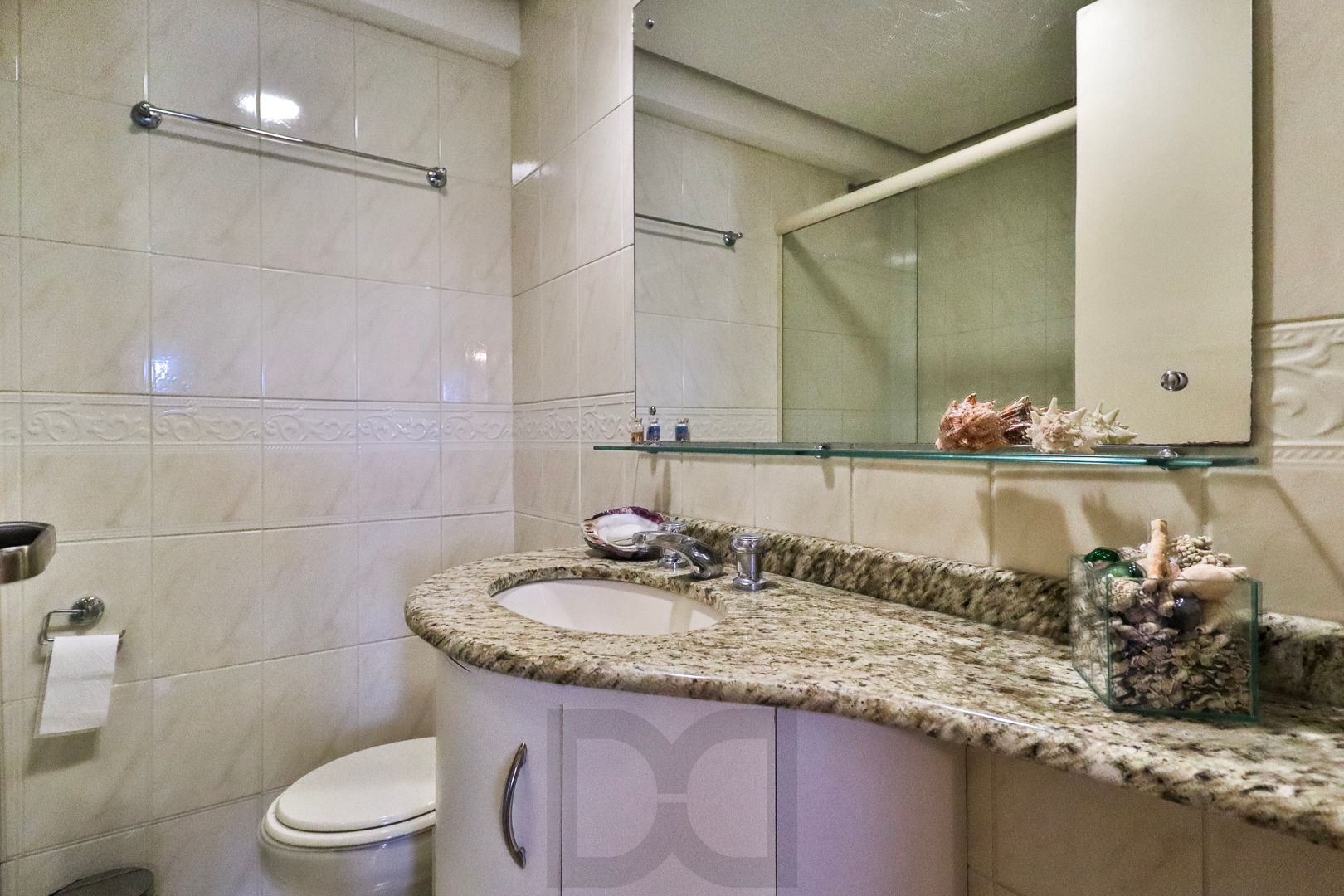 Apartamento para venda de 3 dormitórios, no bairro Teresópolis em Porto Alegre/RS. — foto 17