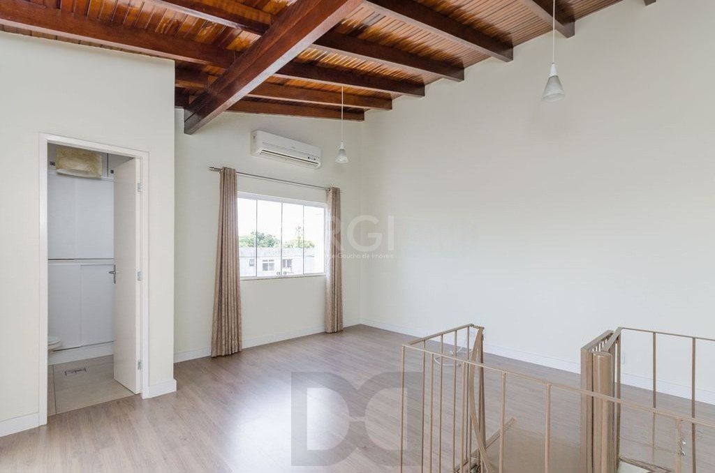 Cobertura semi mobiliada com 2 dormitórios, terraço com churrasqueira e 1 vaga de garagem no bairro Santo Antonio — foto 2