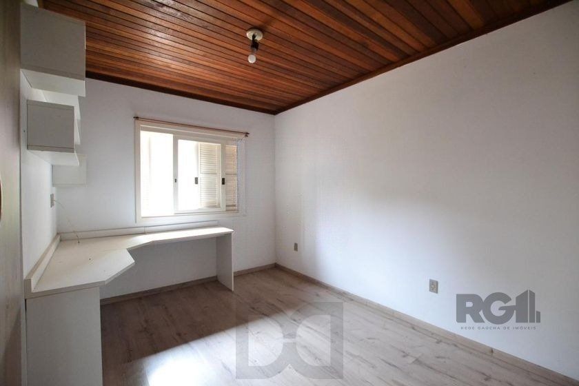 Casa de 200m² - 4 dormitórios, 4 vagas no bairro Espírito Santo — foto 15