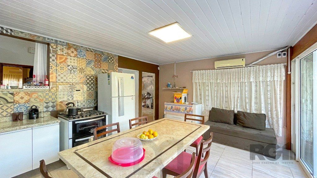 Casa 4 Dormitórios, Piscina, Bairro Gloria — foto 41