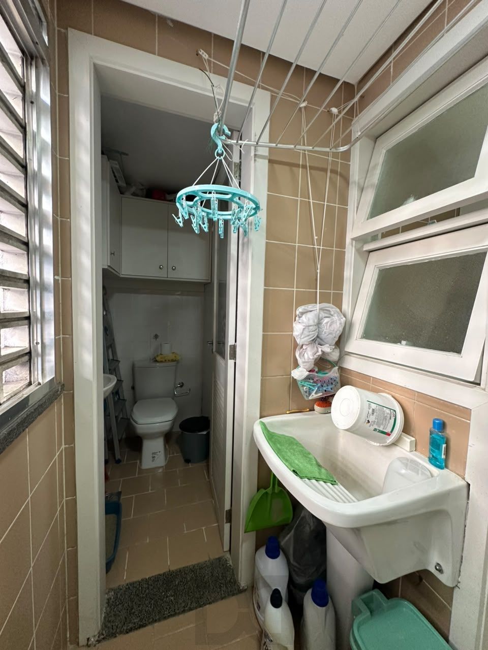Apartamento 2 dormitórios, com churrasqueira e 1 vaga no bairro Teresópolis em Porto Alegre — foto 7
