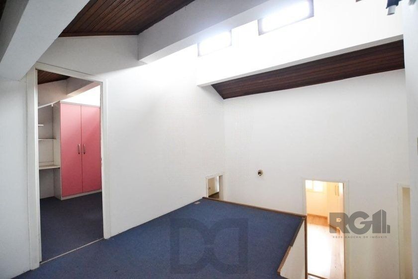 Casa de 200m² - 4 dormitórios, 4 vagas no bairro Espírito Santo — foto 11